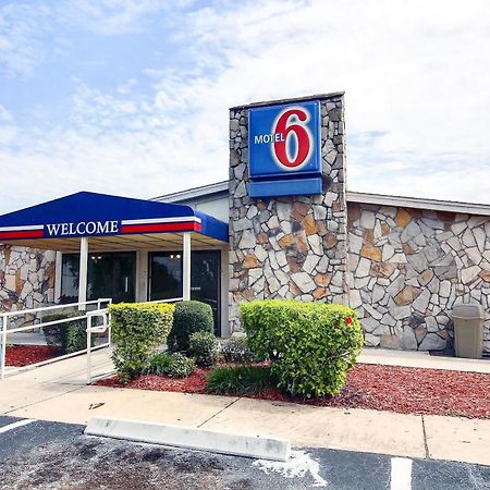 Motel 6 Palm Bay Exterior foto